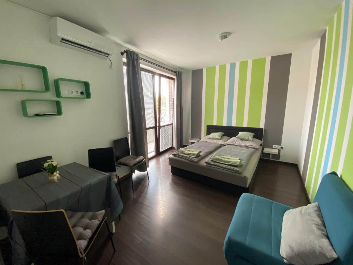 Lexi Classic Apartman Hajduszoboszlo Exterior photo